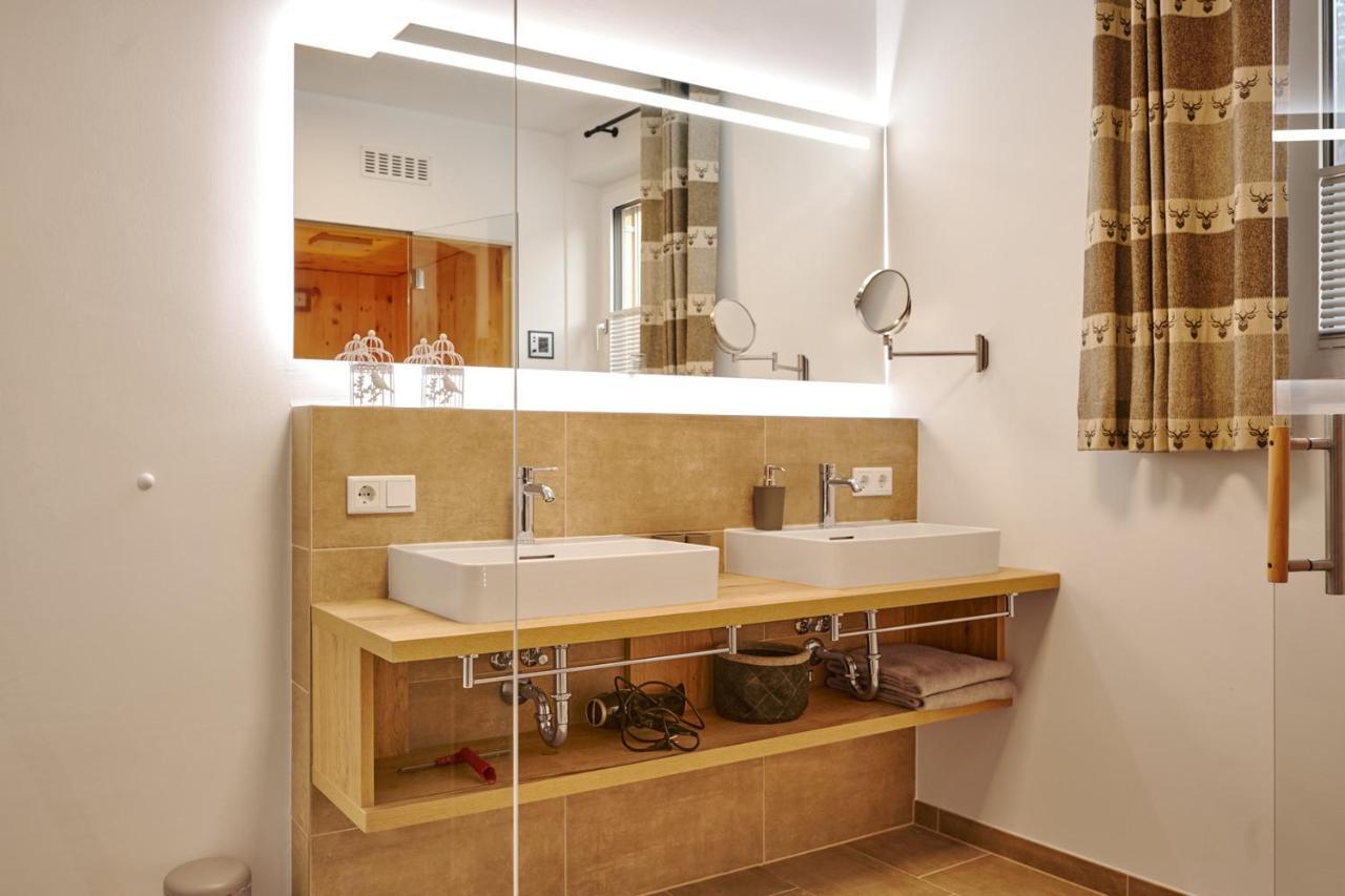 Die Tauplitz Lodges - Adler Auszeit Lodge D6 By Aa Holiday Homes エクステリア 写真